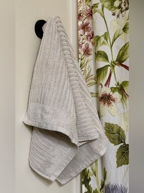 Pair of 2 Bone Color Ribbed Hand Towels 100% Cotton